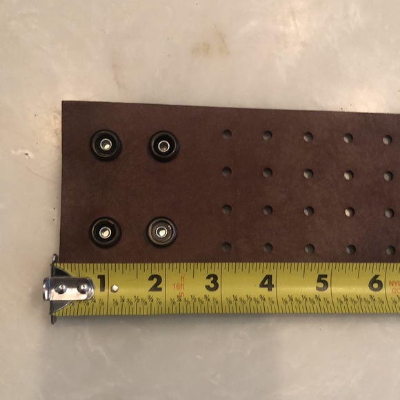 Brave Leather Belt - Picture 8 of 11